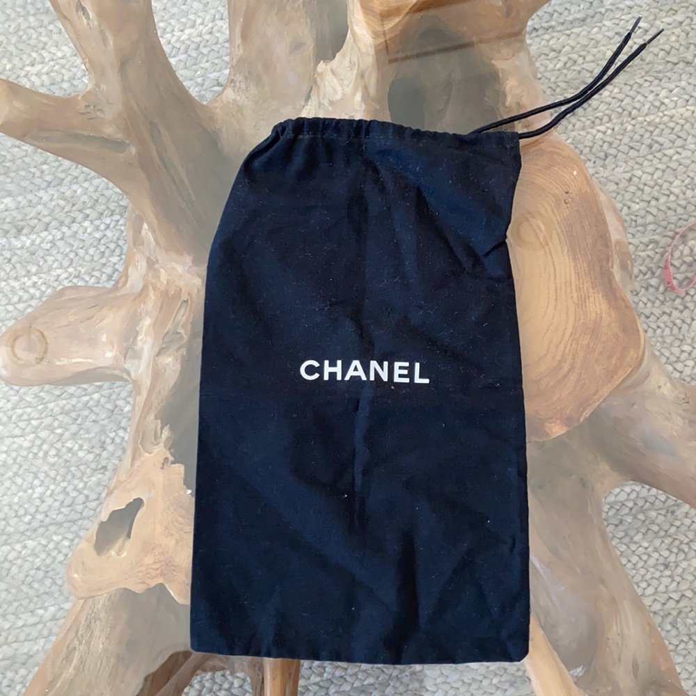Chanel dustbag